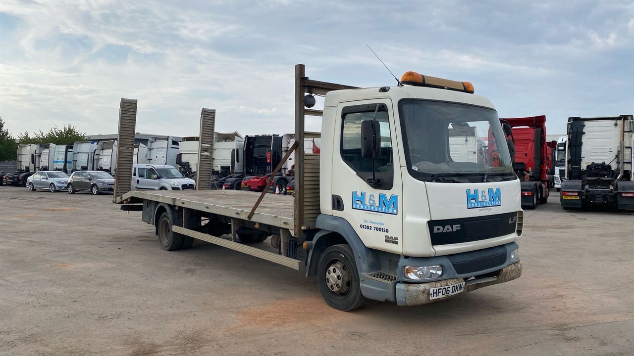 DAF LF 45.150 - Xe tải kéo: hình 1 DAF LF 45.150 - Xe tải kéo: hình 1