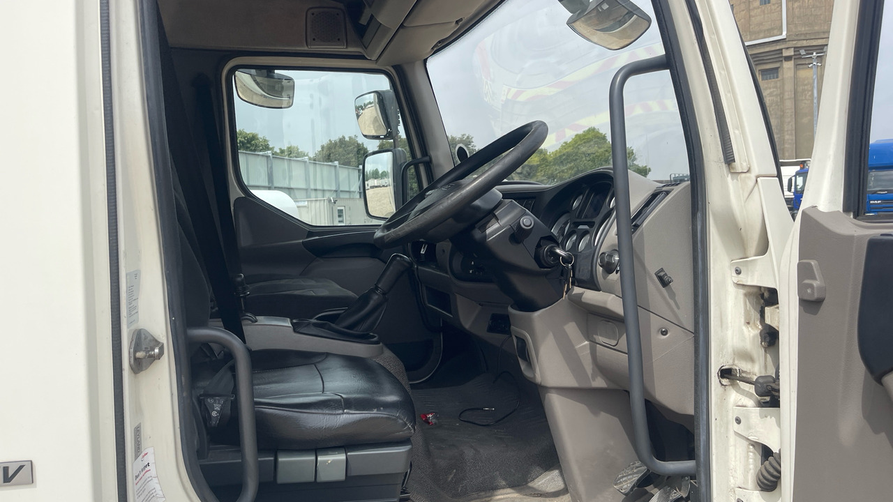 DAF LF 45.160 - Xe tải hộp: hình 5 DAF LF 45.160 - Xe tải hộp: hình 5