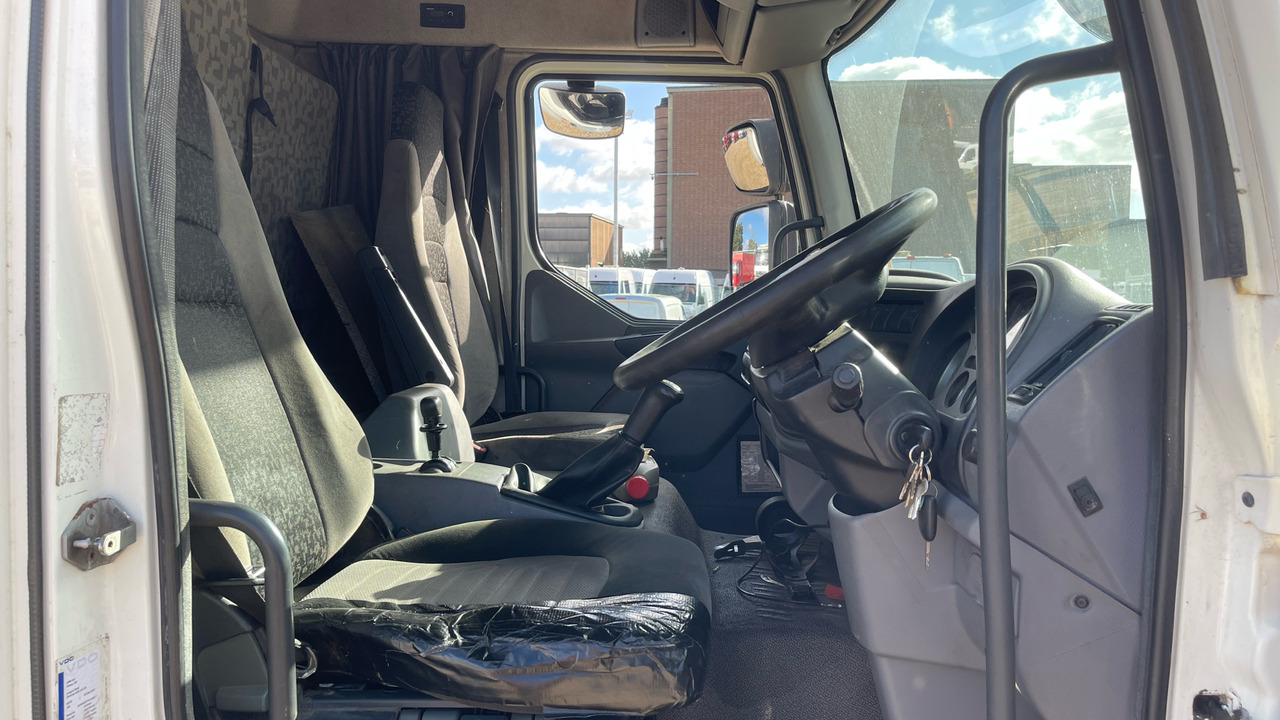 DAF LF 55.220 - Xe tải thùng lửng/ Phẳng: hình 5 DAF LF 55.220 - Xe tải thùng lửng/ Phẳng: hình 5