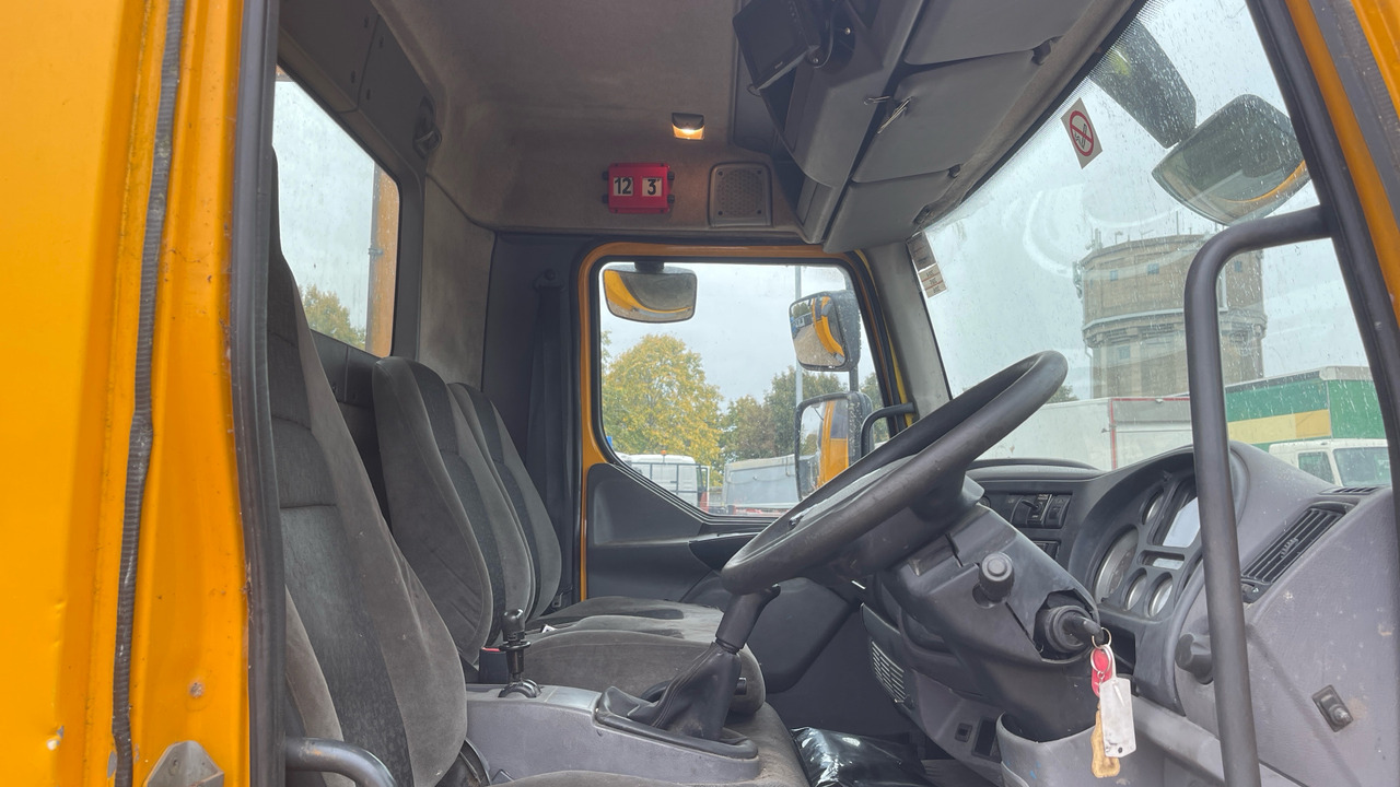 DAF LF 55.220 - Xe tải thùng lửng/ Phẳng: hình 5 DAF LF 55.220 - Xe tải thùng lửng/ Phẳng: hình 5