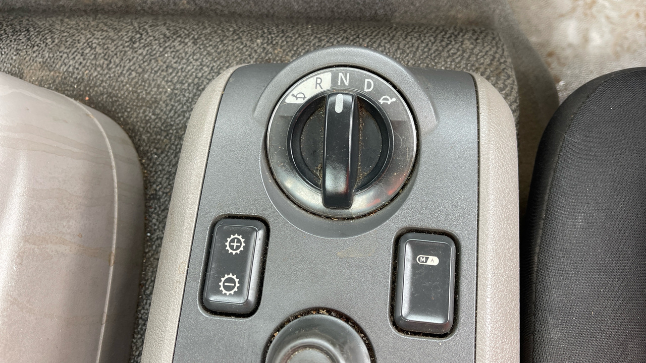 Xe tải kéo DAF LF: hình 10