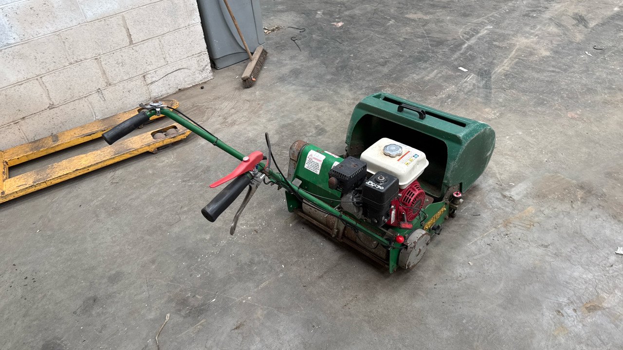 DENNIS FT510 PEDESTRIAN CYLINDER MOWER WITH 9K UNIT AND GRASS BOX - Máy cắt cỏ vườn: hình 4 DENNIS FT510 PEDESTRIAN CYLINDER MOWER WITH 9K UNIT AND GRASS BOX - Máy cắt cỏ vườn: hình 4