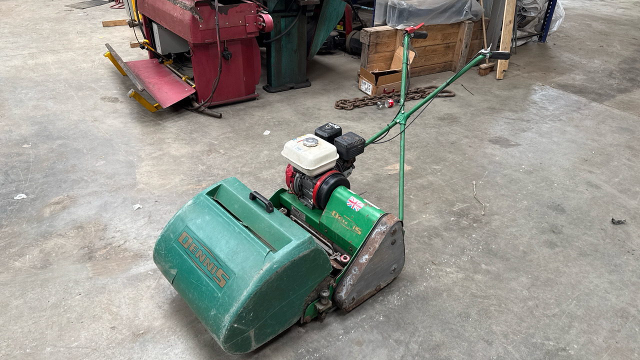 DENNIS FT510 PEDESTRIAN CYLINDER MOWER WITH 9K UNIT AND GRASS BOX - Máy cắt cỏ vườn: hình 2 DENNIS FT510 PEDESTRIAN CYLINDER MOWER WITH 9K UNIT AND GRASS BOX - Máy cắt cỏ vườn: hình 2