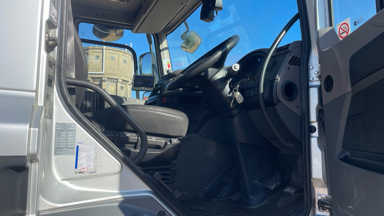 Daf CF 260 - Xe tải thùng mui bạt: hình 5 Daf CF 260 - Xe tải thùng mui bạt: hình 5