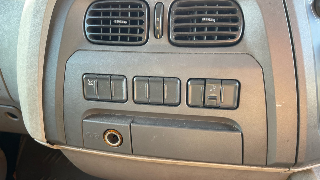 Xe tải hộp Daf LF 150: hình 17 Xe tải hộp Daf LF 150: hình 17