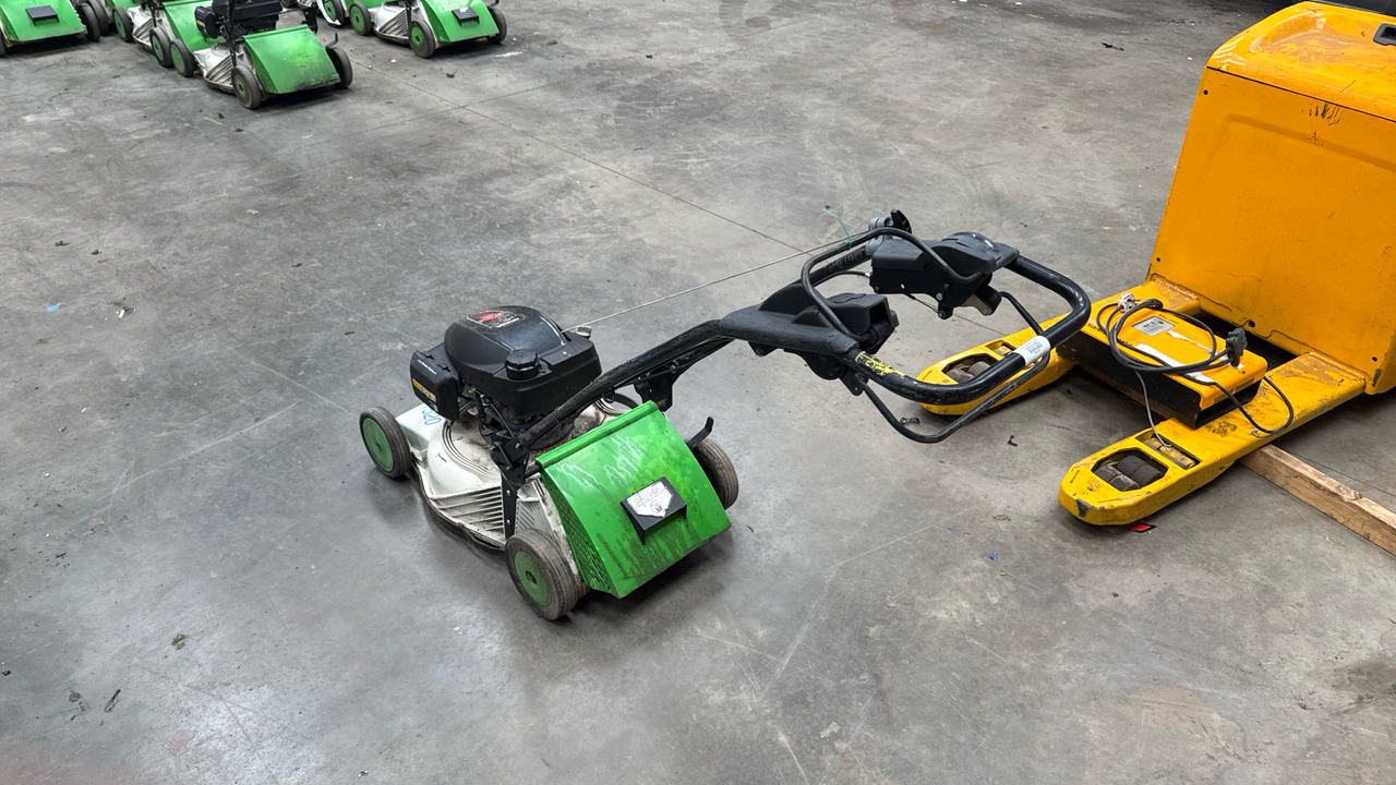 ETESIA PRO 46 PHCT - Trang thiết bị xây dựng: hình 4 ETESIA PRO 46 PHCT - Trang thiết bị xây dựng: hình 4