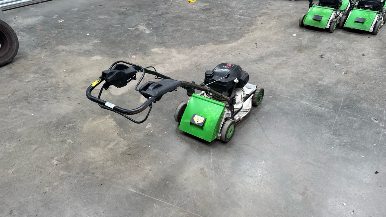 ETESIA PRO 46 PHTC - Trang thiết bị xây dựng: hình 3 ETESIA PRO 46 PHTC - Trang thiết bị xây dựng: hình 3