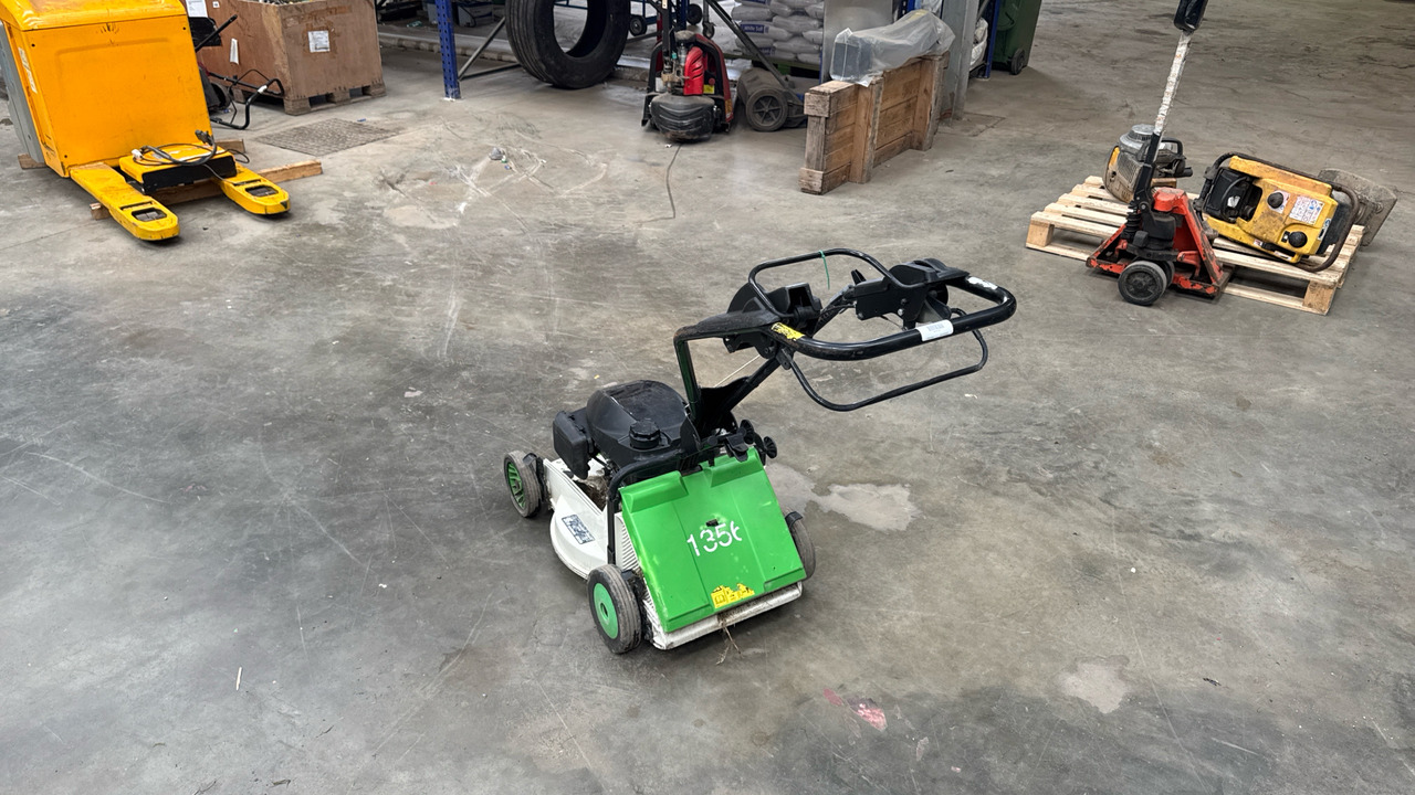 ETESIA PRO 46 PHTS3 - Trang thiết bị xây dựng: hình 2 ETESIA PRO 46 PHTS3 - Trang thiết bị xây dựng: hình 2