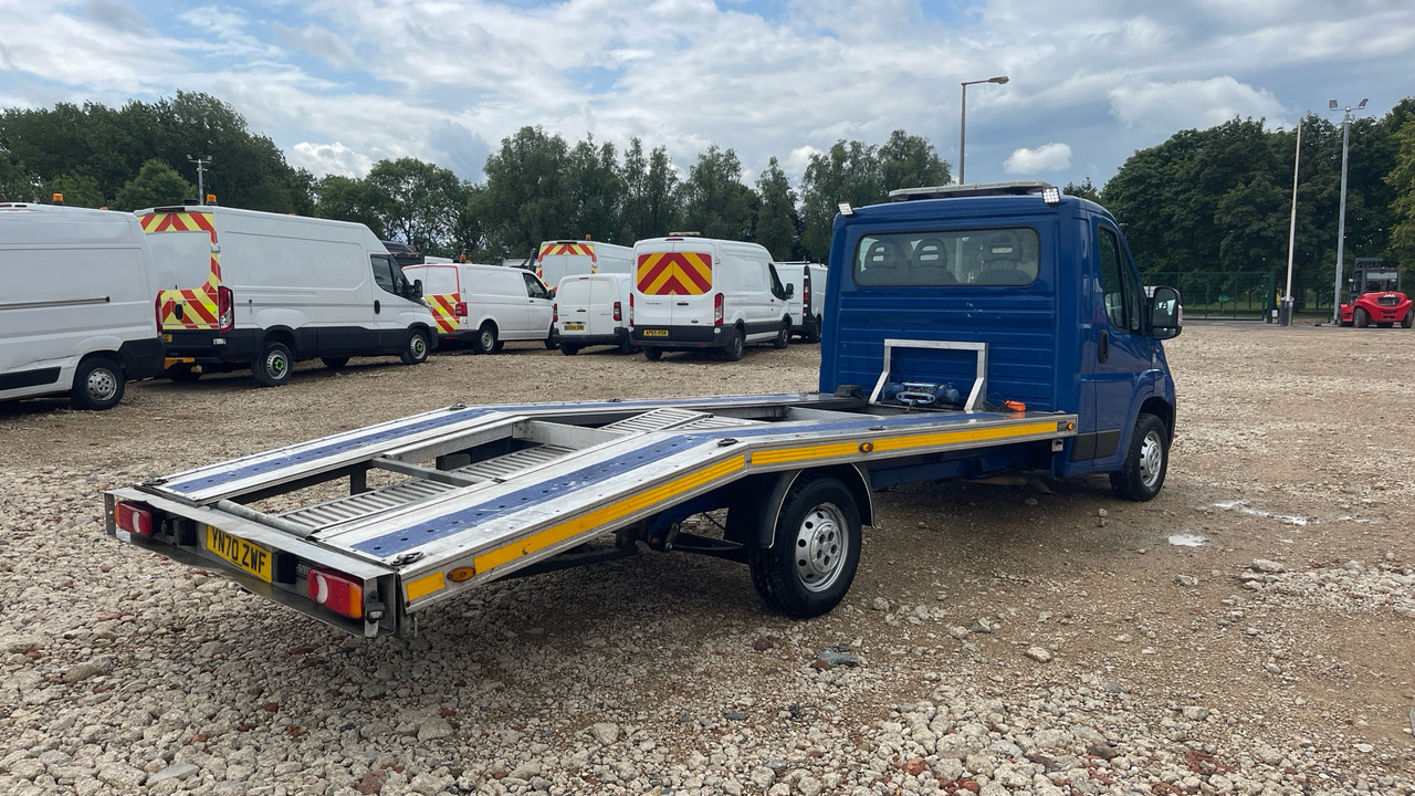 FIAT DUCATO 35 2.3 MULTIJET 160PS - Xe tải nhỏ phẳng: hình 4 FIAT DUCATO 35 2.3 MULTIJET 160PS - Xe tải nhỏ phẳng: hình 4