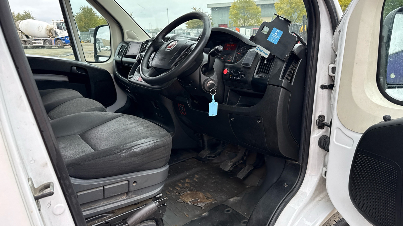 FIAT DUCATO 35 2.3 Multijet 140PS - Xe tải nhỏ phẳng: hình 5 FIAT DUCATO 35 2.3 Multijet 140PS - Xe tải nhỏ phẳng: hình 5