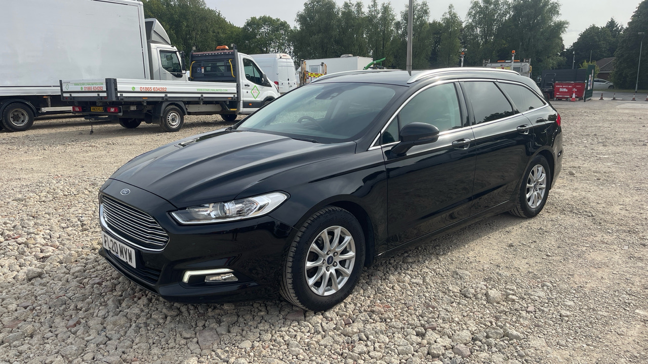 FORD MONDEO 2.0 ECO BLUE ZETEC - Xe wagon: hình 2 FORD MONDEO 2.0 ECO BLUE ZETEC - Xe wagon: hình 2