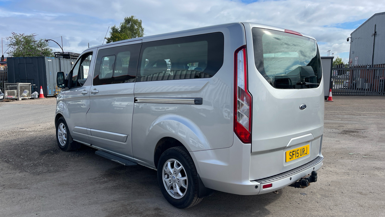 FORD TOURNEO CUSTOM 300 2.2 TDCi 125PS - Xe bus mini, Xe van chở khách: hình 3 FORD TOURNEO CUSTOM 300 2.2 TDCi 125PS - Xe bus mini, Xe van chở khách: hình 3