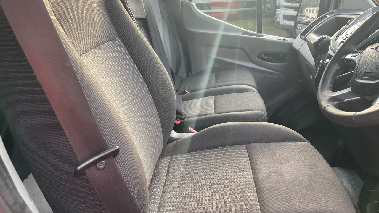 FORD TRANSIT 350 2.0 TDCi 130PS - Xe van chở hàng, Tiện ích/ Xe đặc dụng: hình 5 FORD TRANSIT 350 2.0 TDCi 130PS - Xe van chở hàng, Tiện ích/ Xe đặc dụng: hình 5