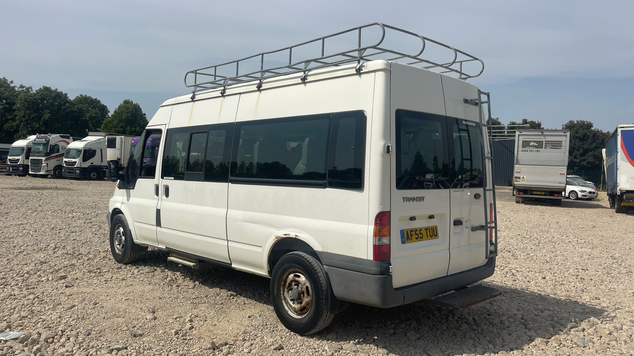 FORD TRANSIT 350 2.4 - Xe bus mini, Xe van chở khách: hình 3 FORD TRANSIT 350 2.4 - Xe bus mini, Xe van chở khách: hình 3