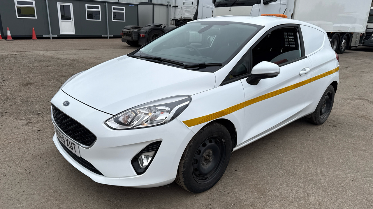 Ford Fiesta 1.5 TDCi - Xe hơi: hình 2 Ford Fiesta 1.5 TDCi - Xe hơi: hình 2