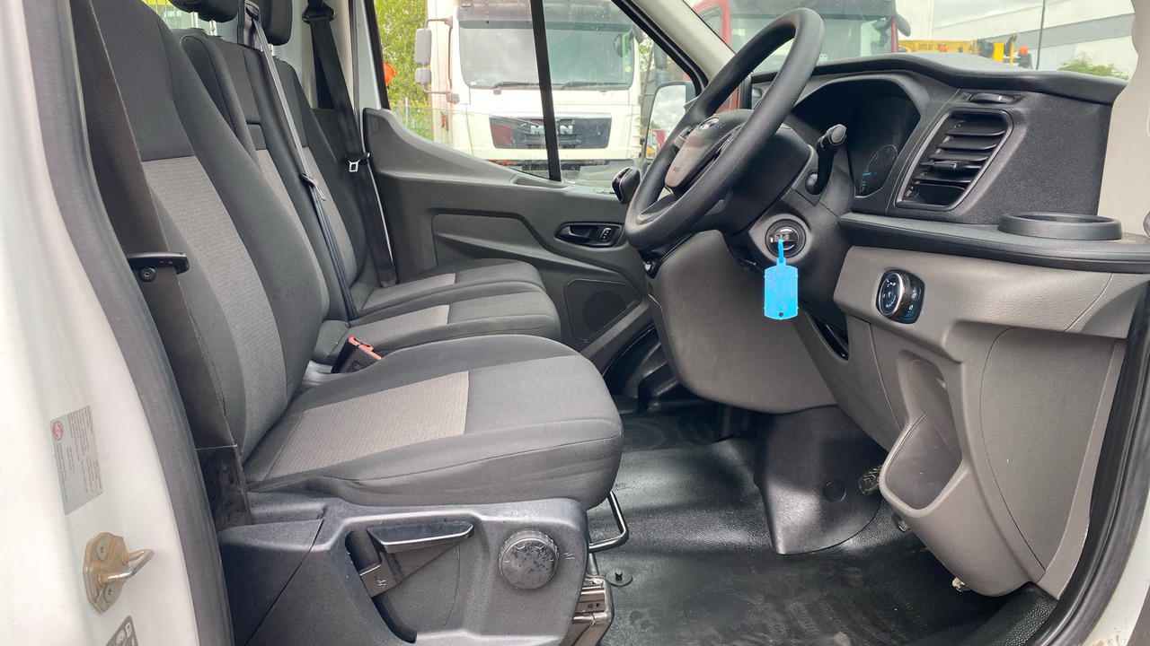 Ford Transit 350 2.0 ECOBLUE 130PS - Xe tải nhỏ phẳng: hình 5 Ford Transit 350 2.0 ECOBLUE 130PS - Xe tải nhỏ phẳng: hình 5