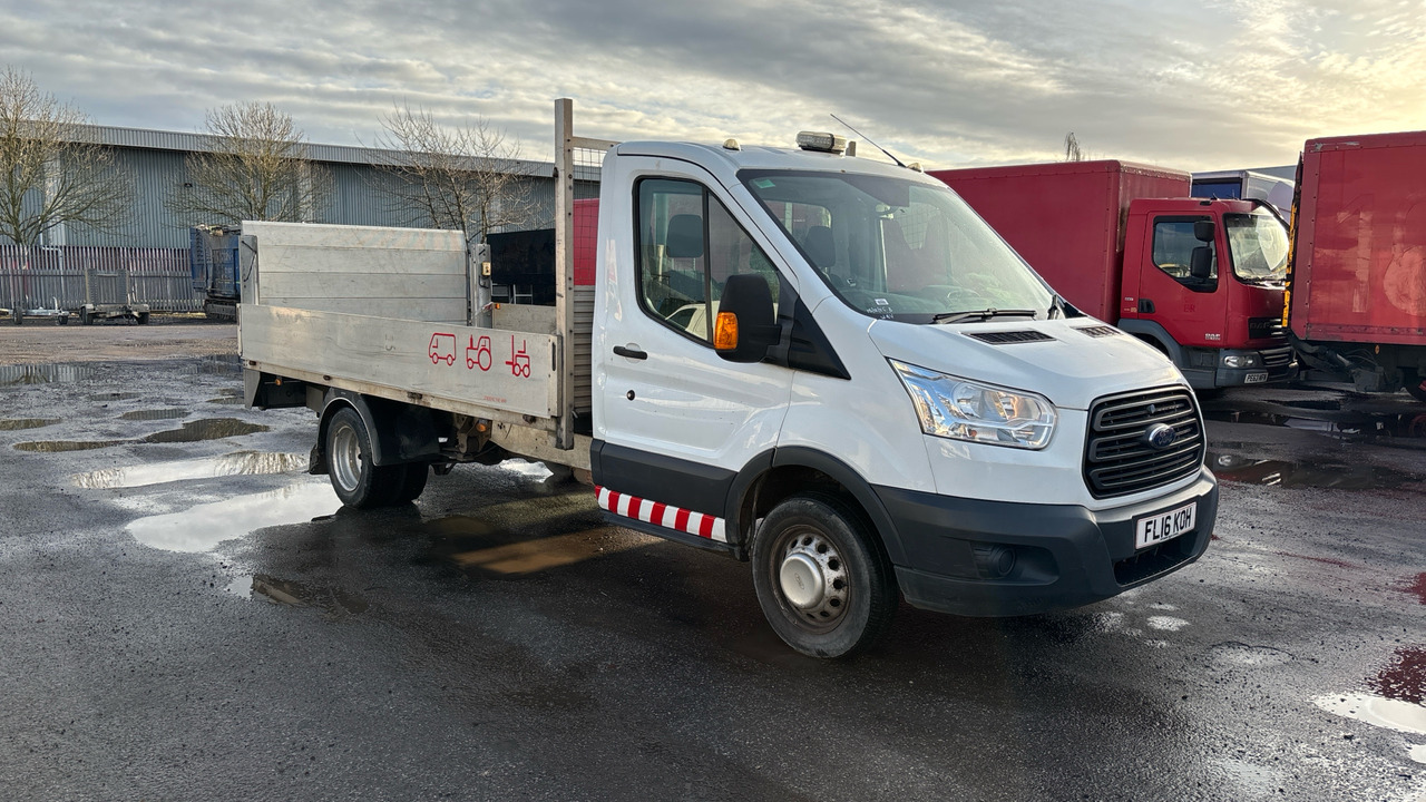 Ford Transit 350 2.2 TDCi 125ps - Xe tải nhỏ phẳng: hình 1 Ford Transit 350 2.2 TDCi 125ps - Xe tải nhỏ phẳng: hình 1