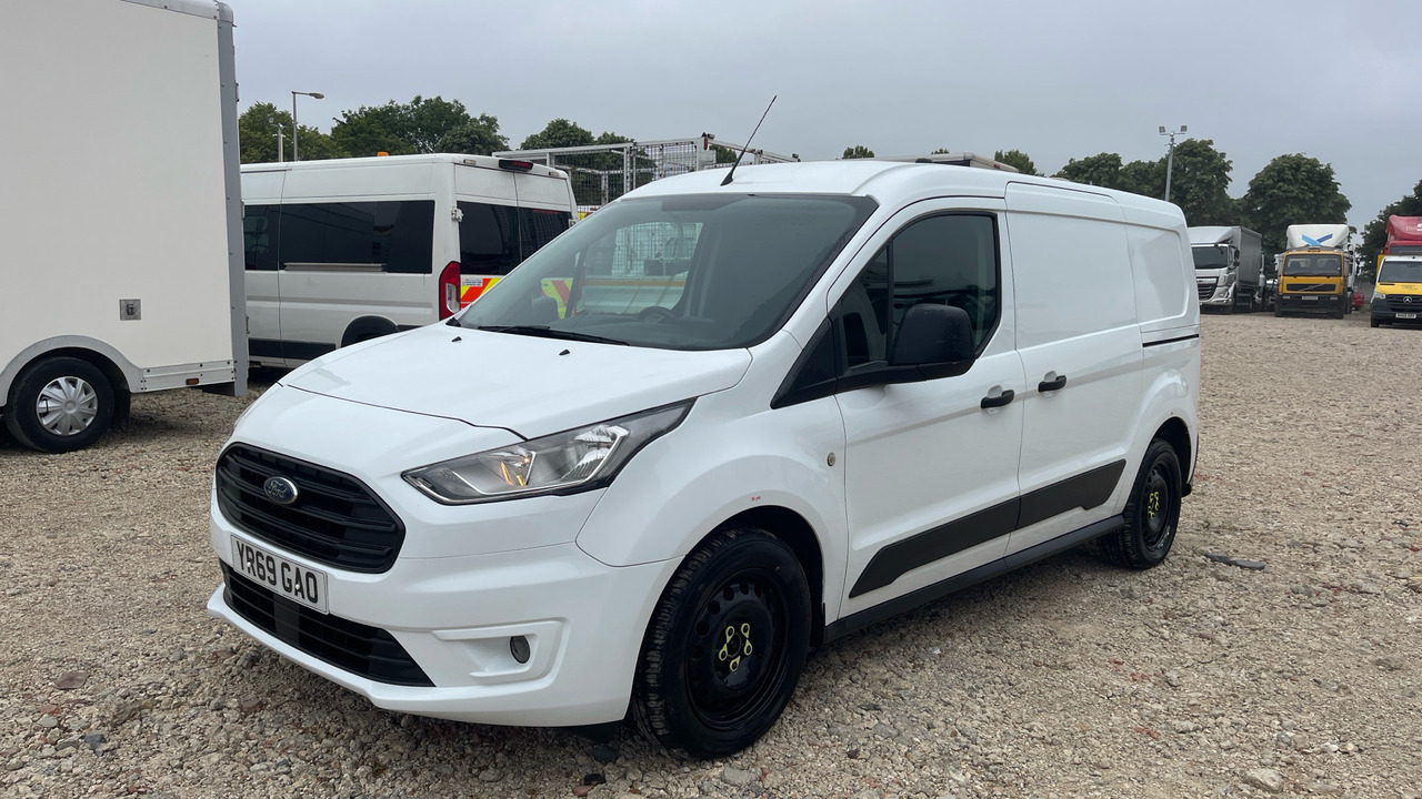 Ford Transit Connect 240 1.5 ECO BLUE 100PS - Xe van nhỏ gọn: hình 2 Ford Transit Connect 240 1.5 ECO BLUE 100PS - Xe van nhỏ gọn: hình 2