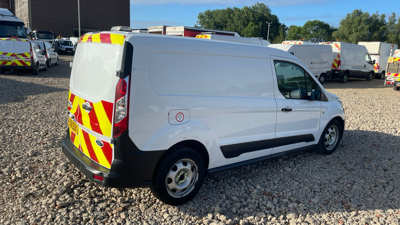 Ford Transit Connect 240 1.5 ECOBLUE 100PS - Xe van nhỏ gọn: hình 4 Ford Transit Connect 240 1.5 ECOBLUE 100PS - Xe van nhỏ gọn: hình 4