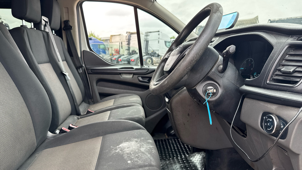 Ford Transit Custom 300 2.0 TDCi 130PS - Xe tải van: hình 5 Ford Transit Custom 300 2.0 TDCi 130PS - Xe tải van: hình 5