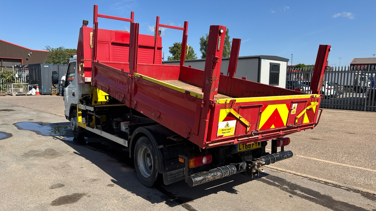 Fuso Canter 7C15 - Xe ben: hình 3 Fuso Canter 7C15 - Xe ben: hình 3