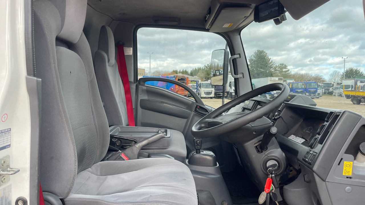 ISUZU N75 150 - Xe tải thùng mui bạt: hình 5 ISUZU N75 150 - Xe tải thùng mui bạt: hình 5