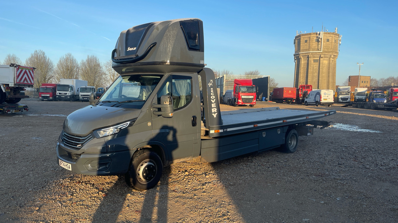 IVECO DAILY 70C18 - Xe tải kéo: hình 2 IVECO DAILY 70C18 - Xe tải kéo: hình 2