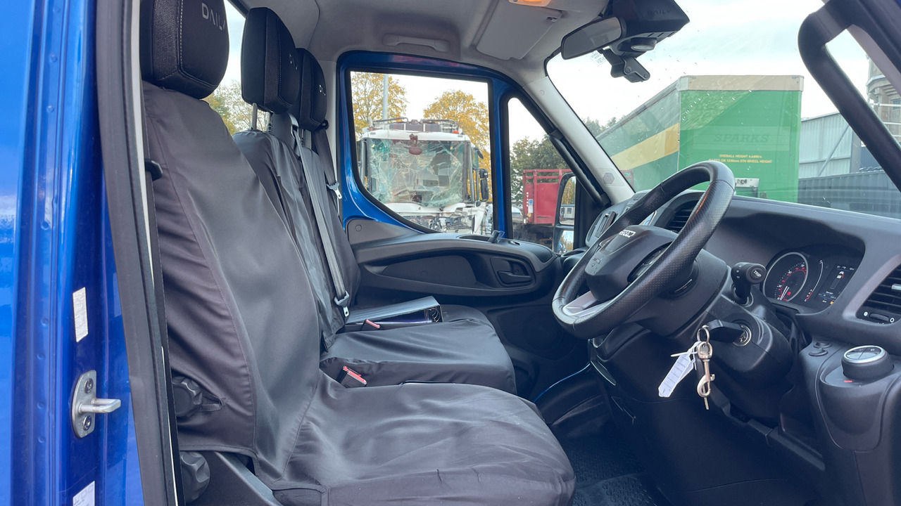 IVECO DAILY 72-210 - Xe tải chuyên chở tự động: hình 5 IVECO DAILY 72-210 - Xe tải chuyên chở tự động: hình 5