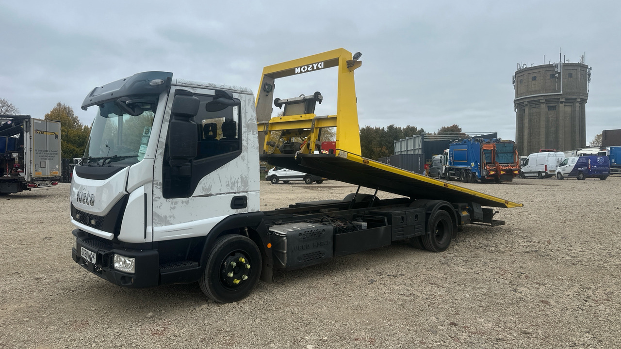 IVECO EUROCARGO 100-190 - Xe tải kéo: hình 2 IVECO EUROCARGO 100-190 - Xe tải kéo: hình 2