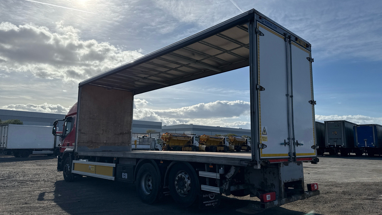 IVECO STRALIS 310 - Xe tải thùng mui bạt: hình 3 IVECO STRALIS 310 - Xe tải thùng mui bạt: hình 3