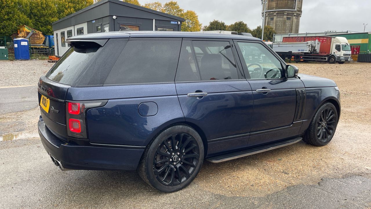 LAND ROVER RANGE ROVER 4.4 VOGUE SVR - Xe wagon: hình 4 LAND ROVER RANGE ROVER 4.4 VOGUE SVR - Xe wagon: hình 4