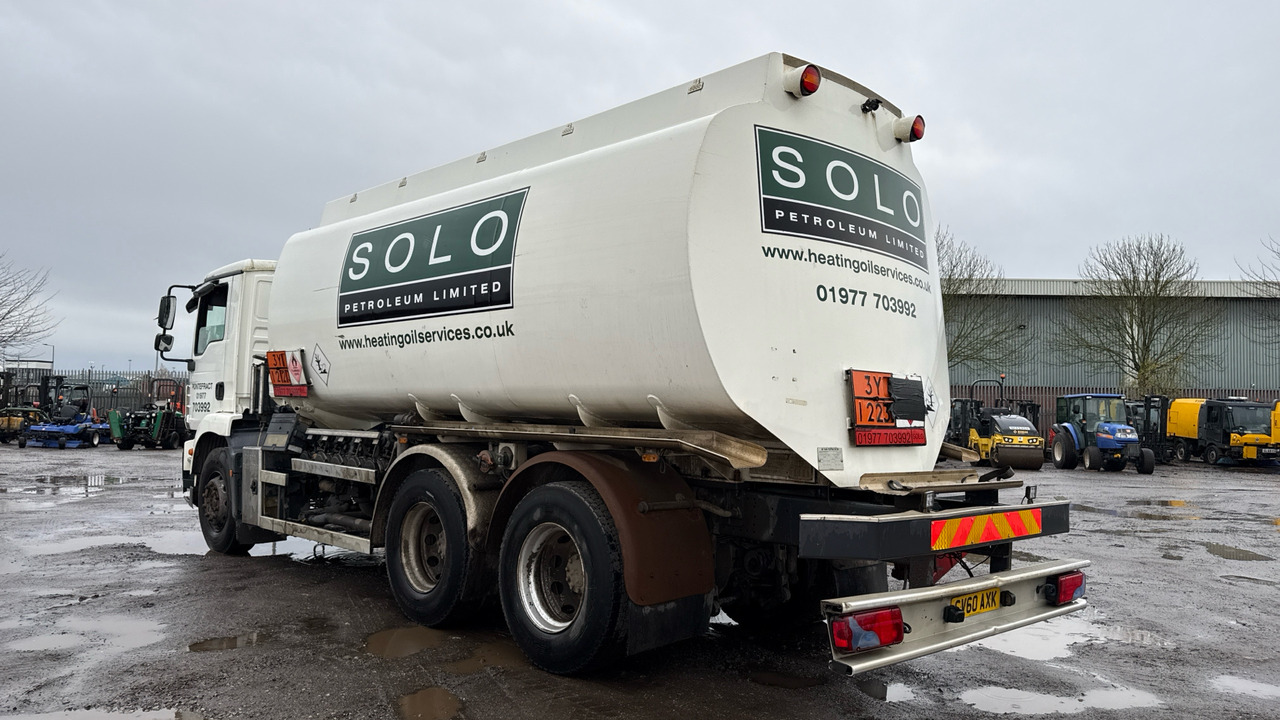 MAN TG-M 26.340 - Xe bồn: hình 3 MAN TG-M 26.340 - Xe bồn: hình 3