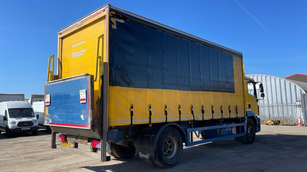 MAN TGM 18.250 EURO 6 - Xe tải thùng mui bạt: hình 4 MAN TGM 18.250 EURO 6 - Xe tải thùng mui bạt: hình 4