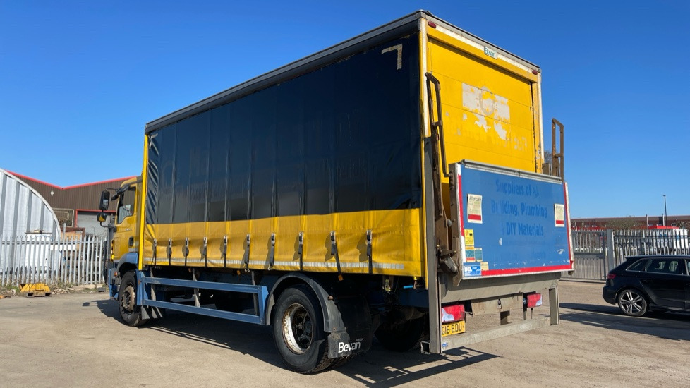 MAN TGM 18.250 EURO 6 - Xe tải thùng mui bạt: hình 3 MAN TGM 18.250 EURO 6 - Xe tải thùng mui bạt: hình 3