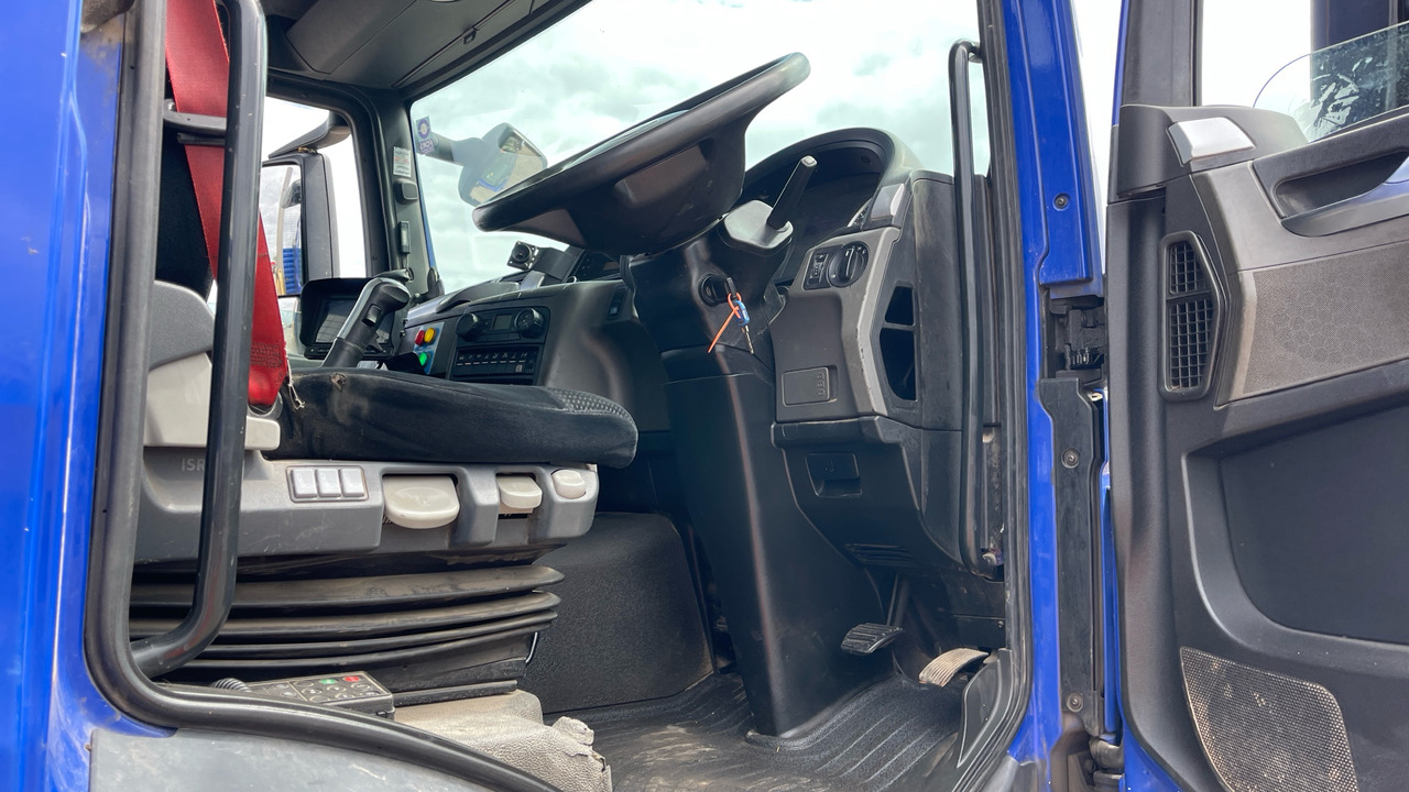 MAN TGS 26.360 - Xe tải thùng lửng/ Phẳng, Xe cẩu tự hành: hình 5 MAN TGS 26.360 - Xe tải thùng lửng/ Phẳng, Xe cẩu tự hành: hình 5
