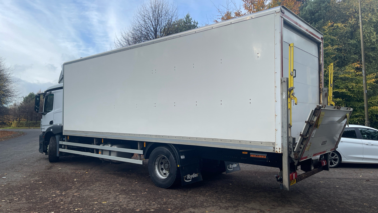 MERCEDES-BENZ ACTROS  1824 - Xe tải hộp: hình 3 MERCEDES-BENZ ACTROS  1824 - Xe tải hộp: hình 3