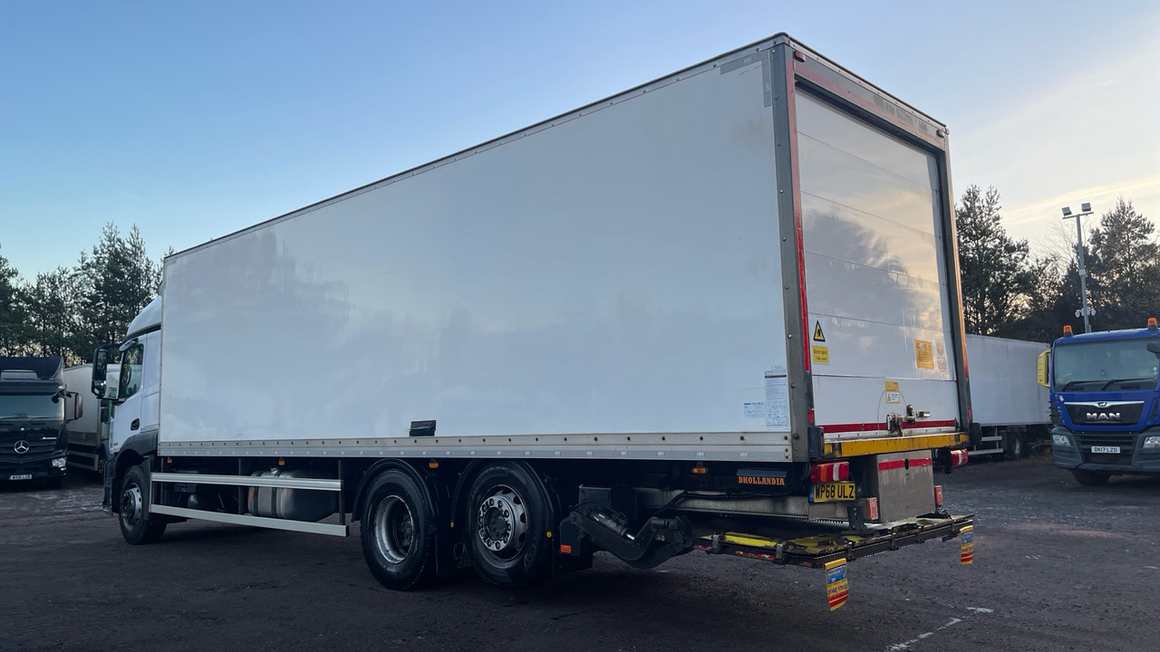 MERCEDES-BENZ ACTROS 2530 - Xe tải hộp: hình 3 MERCEDES-BENZ ACTROS 2530 - Xe tải hộp: hình 3