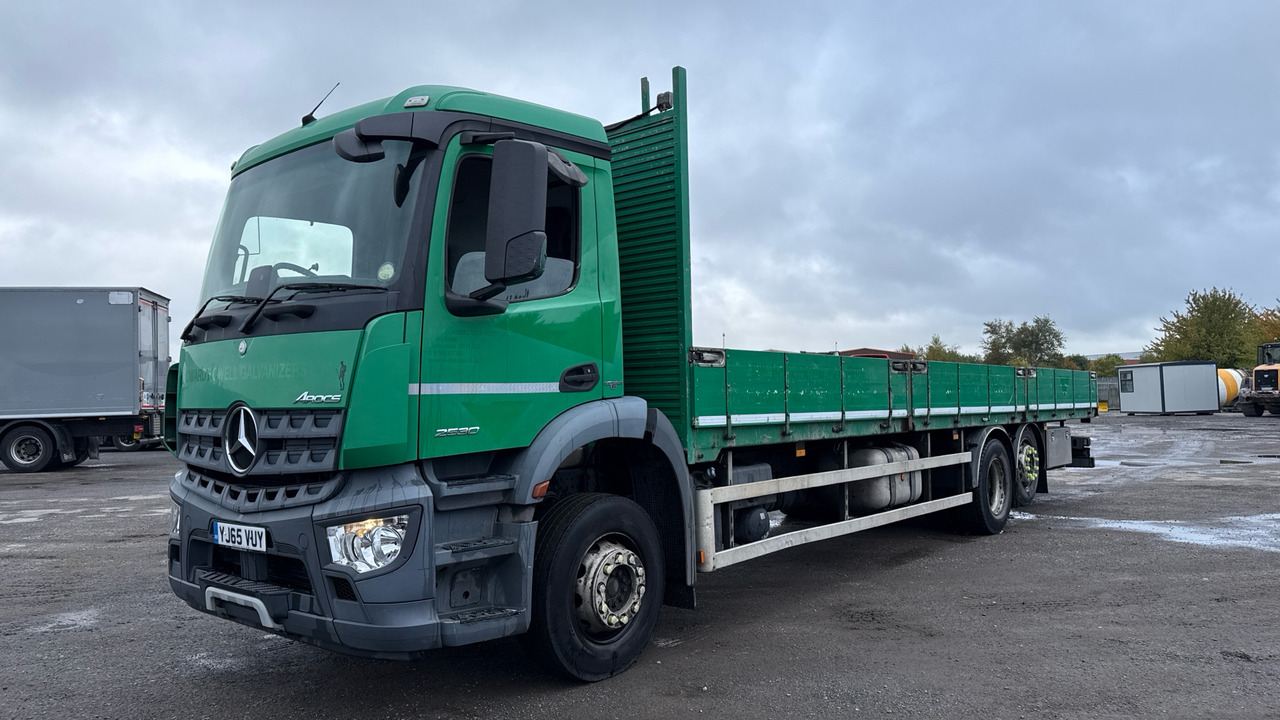MERCEDES-BENZ AROCS 2530 - Xe tải thùng lửng/ Phẳng: hình 2 MERCEDES-BENZ AROCS 2530 - Xe tải thùng lửng/ Phẳng: hình 2
