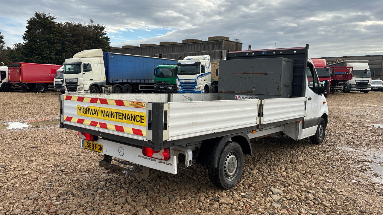 MERCEDES-BENZ SPRINTER 314 CDI - Xe tải nhỏ phẳng: hình 4 MERCEDES-BENZ SPRINTER 314 CDI - Xe tải nhỏ phẳng: hình 4