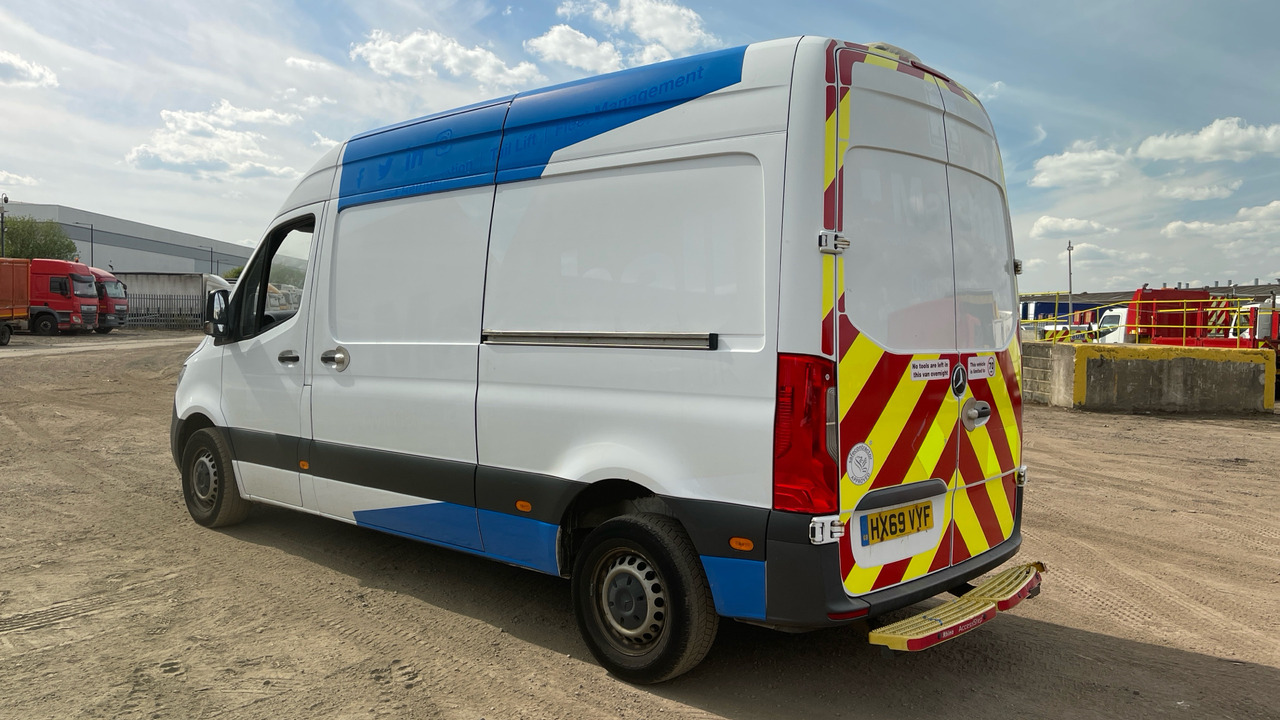 MERCEDES-BENZ SPRINTER 314 CDI - Xe van chở hàng: hình 3 MERCEDES-BENZ SPRINTER 314 CDI - Xe van chở hàng: hình 3