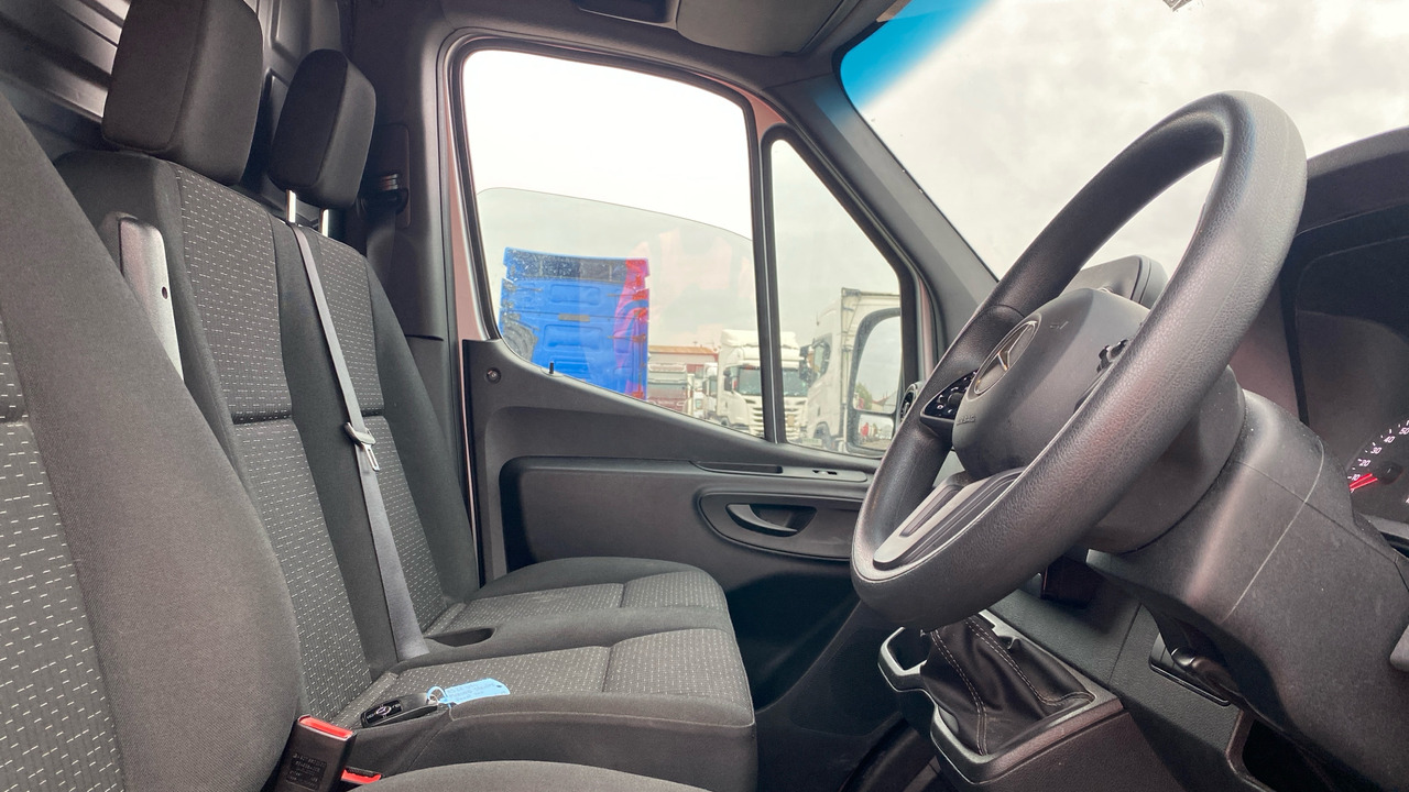 MERCEDES-BENZ SPRINTER 315 CDI - Xe van chở hàng: hình 5 MERCEDES-BENZ SPRINTER 315 CDI - Xe van chở hàng: hình 5