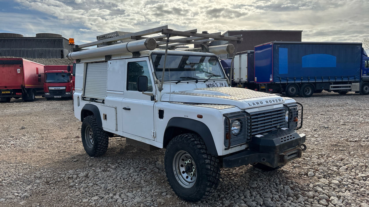 Land Rover Defender 110 2.2 TDCI Hard Top - Máy móc khác: hình 1 Land Rover Defender 110 2.2 TDCI Hard Top - Máy móc khác: hình 1