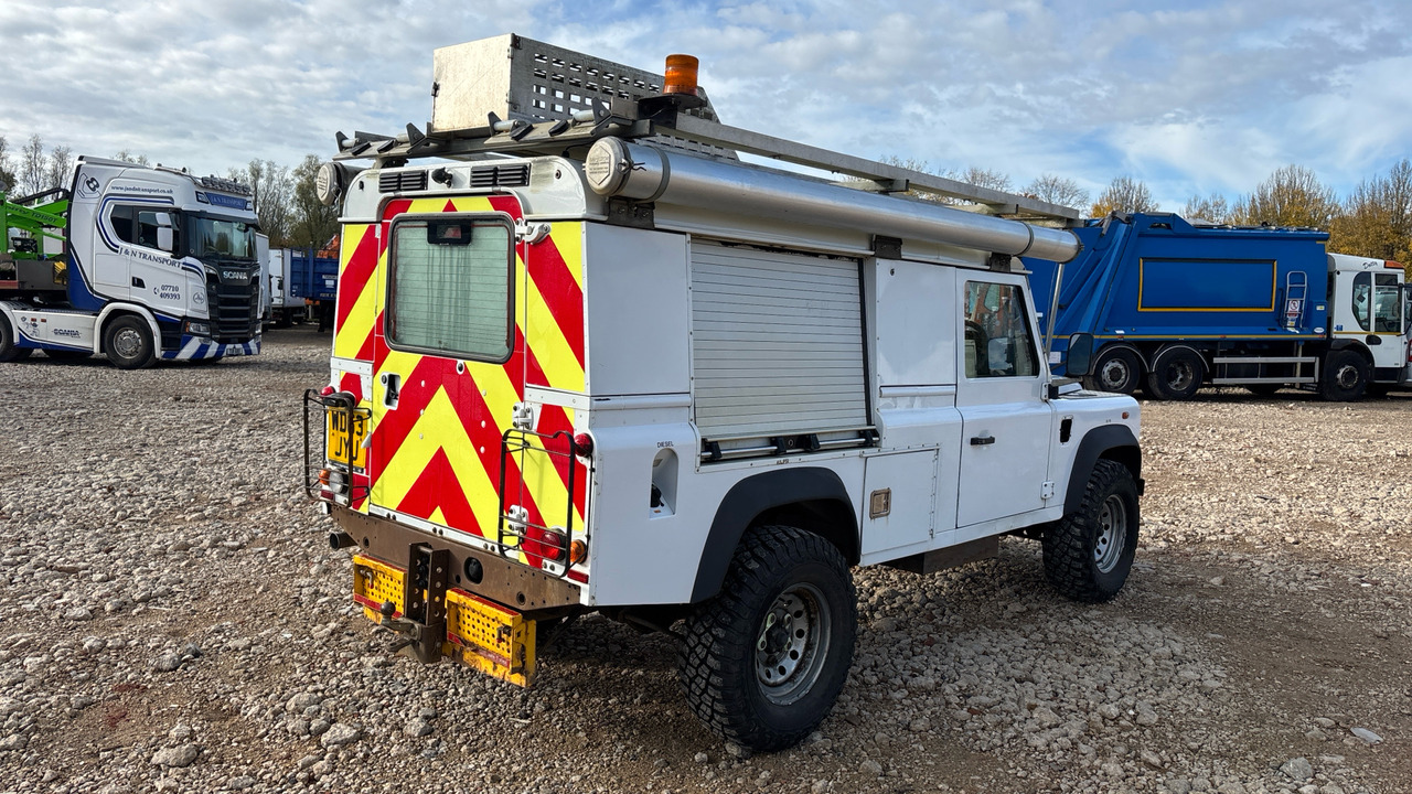 Land Rover Defender 110 2.2 TDCI Hard Top - Máy móc khác: hình 4 Land Rover Defender 110 2.2 TDCI Hard Top - Máy móc khác: hình 4