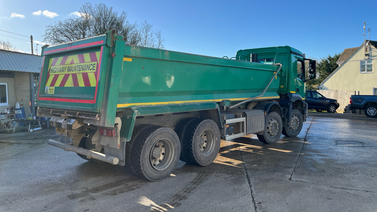 Mercedes-Benz Arocs 3240 - Xe ben: hình 4 Mercedes-Benz Arocs 3240 - Xe ben: hình 4