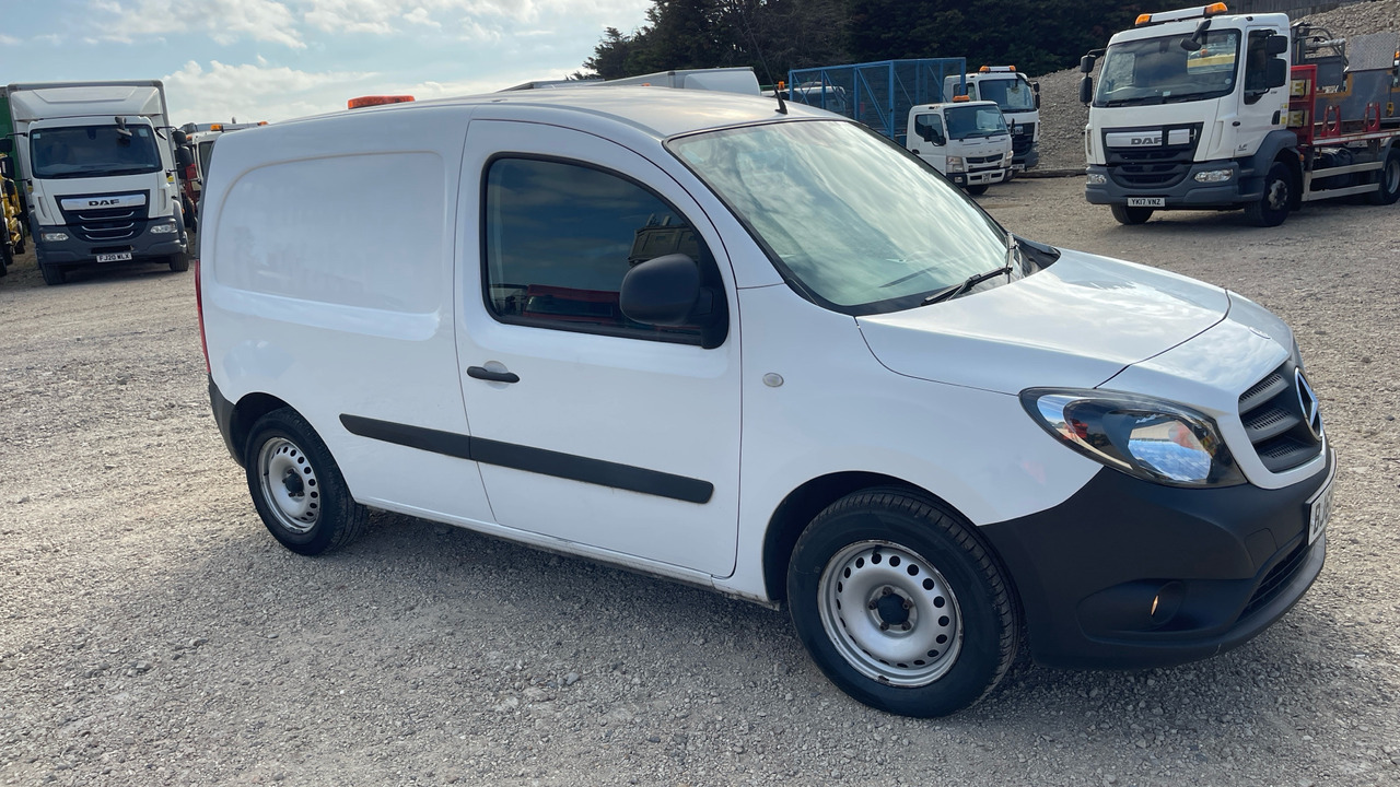 Mercedes-Benz Citan 109 CDI - Xe van chở hàng: hình 1 Mercedes-Benz Citan 109 CDI - Xe van chở hàng: hình 1