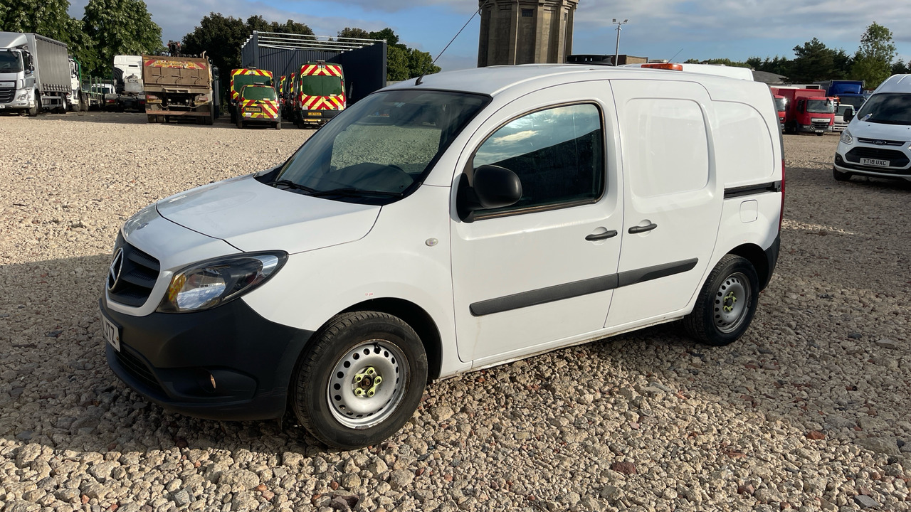 Mercedes-Benz Citan 109 CDI - Xe van chở hàng: hình 2 Mercedes-Benz Citan 109 CDI - Xe van chở hàng: hình 2