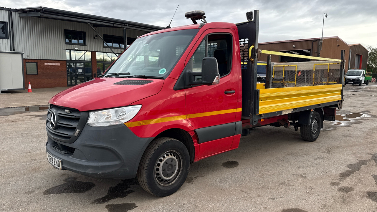 Mercedes-Benz Sprinter 314 CDI - Xe tải nhỏ phẳng: hình 2 Mercedes-Benz Sprinter 314 CDI - Xe tải nhỏ phẳng: hình 2