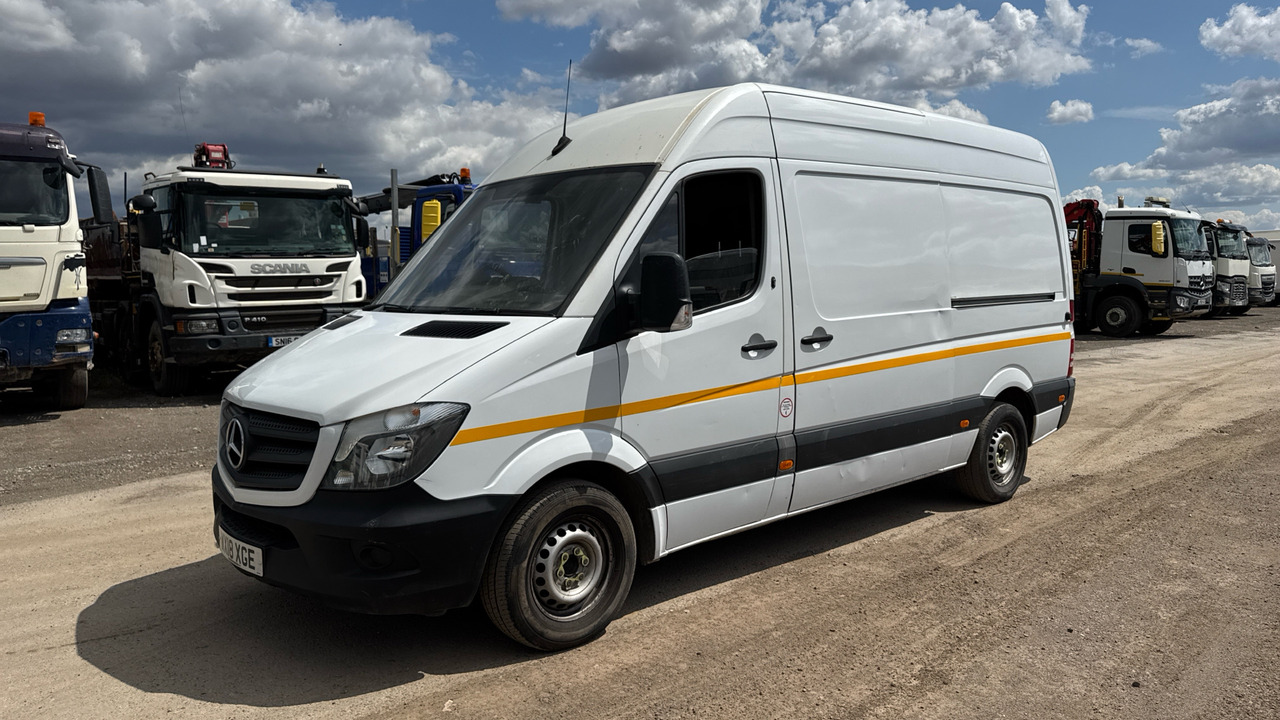 Mercedes-Benz Sprinter 314 CDI - Xe van chở hàng: hình 2 Mercedes-Benz Sprinter 314 CDI - Xe van chở hàng: hình 2