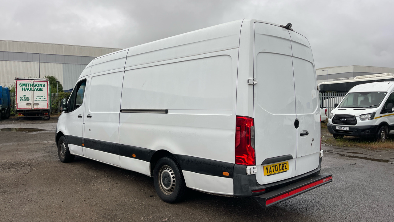 Mercedes-Benz Sprinter 315 CDI PROGRESSIVE - Xe van chở hàng: hình 3 Mercedes-Benz Sprinter 315 CDI PROGRESSIVE - Xe van chở hàng: hình 3