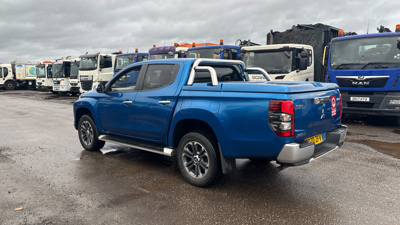 Mitsubishi L200 DI-D 2.3 Barbarian X 150PS - Xe bán tải, Xe tải van: hình 3 Mitsubishi L200 DI-D 2.3 Barbarian X 150PS - Xe bán tải, Xe tải van: hình 3